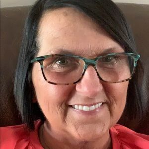 Meet your Posher, Paula